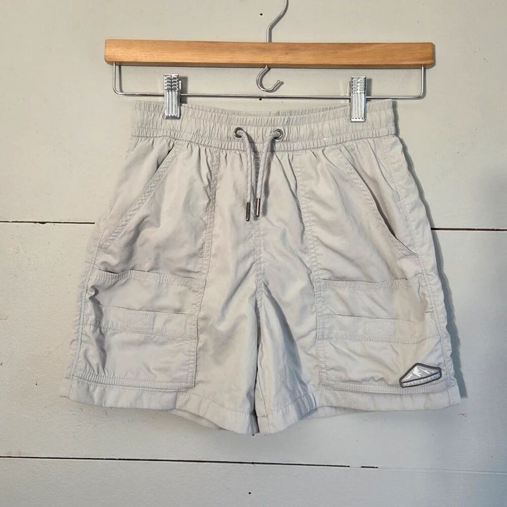 Boys Abercrombie and Fitch Breathable Gray Shorts Size 9/10
